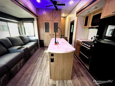 2023 Forest River Cherokee Arctic Wolf Suite - Photo 5