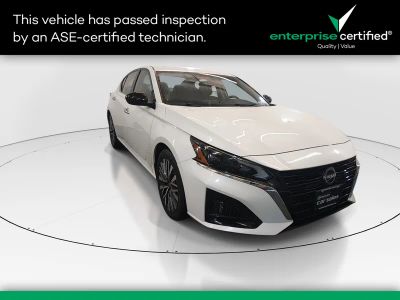 2024 Nissan Altima - Photo 1