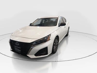 2024 Nissan Altima - Photo 3