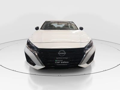 2024 Nissan Altima - Photo 2