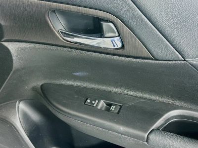 2014 Honda Accord Sedan — photo 29 view