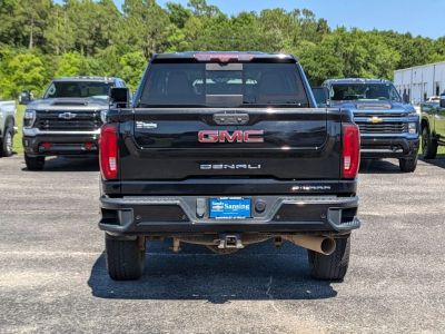 2021 GMC Sierra 2500HD - Photo 4