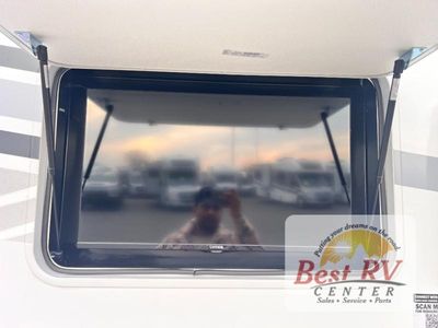 2025 Forest River RV Georgetown 3 Series - Photo 10