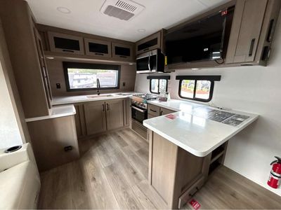 2026 Grand Reflection Travel Trailer - Photo 9