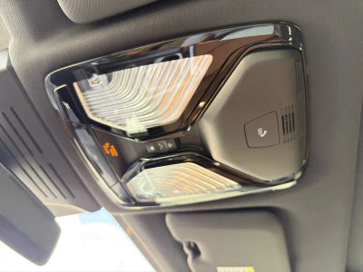 2026 BMW X5 — photo 38 view