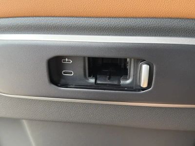 2026 BMW X5 — photo 20 view