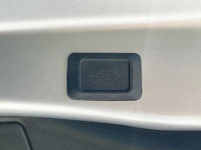 2020 Toyota RAV4 — photo 13 view