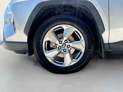 2020 Toyota RAV4 — photo 41 view