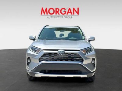2020 Toyota RAV4 — photo 8 view