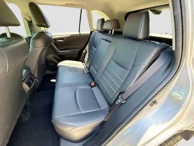 2020 Toyota RAV4 — photo 20 view