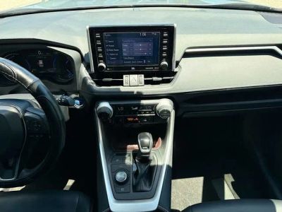 2020 Toyota RAV4 — photo 19 view