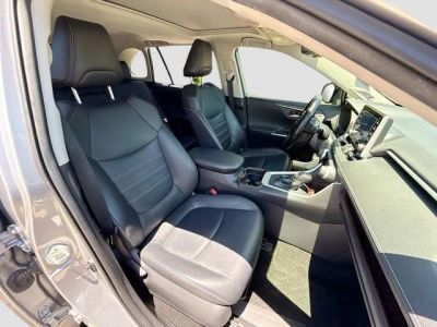 2020 Toyota RAV4 — photo 15 view