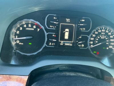 2021 Toyota Tundra 4WD — photo 10 view