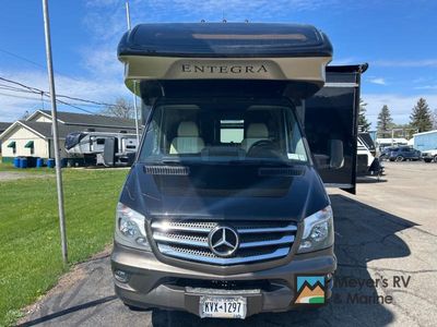 2019 Entegra Coach Qwest - Photo 3