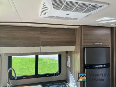 2019 Entegra Coach Qwest - Photo 20
