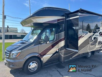 2019 Entegra Coach Qwest - Photo 4