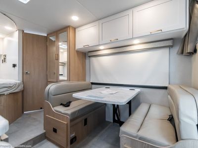 2026 Thor Motor Coach Chateau - Photo 10