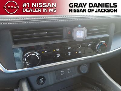 2024 Nissan Rogue - Photo 17