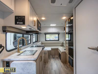 2026 Thor Motor Coach Four Winds - Photo 17