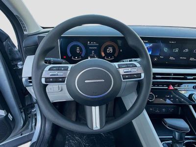 2026 Hyundai TUCSON — photo 8 view