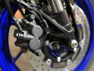 2026 Yamaha YZF-R3 - Photo 14