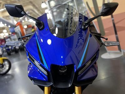 2026 Yamaha YZF-R3 - Photo 13