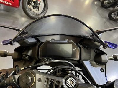 2026 Yamaha YZF-R3 - Photo 8