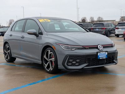 2025 Volkswagen Golf GTI - Photo 4
