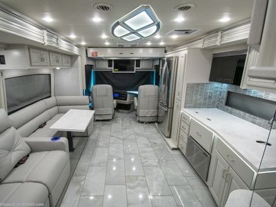 2026 Holiday Rambler Endeavor - Photo 3