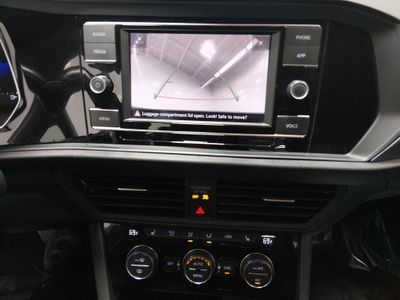 2024 Volkswagen Jetta — photo 16 view
