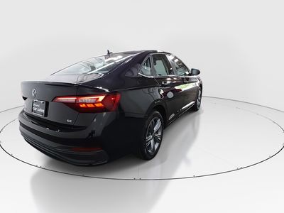 2024 Volkswagen Jetta — photo 7 view