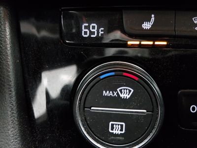 2024 Volkswagen Jetta — photo 17 view