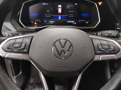 2024 Volkswagen Jetta — photo 12 view