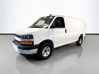 2025 Chevrolet Express Cargo — side profile view