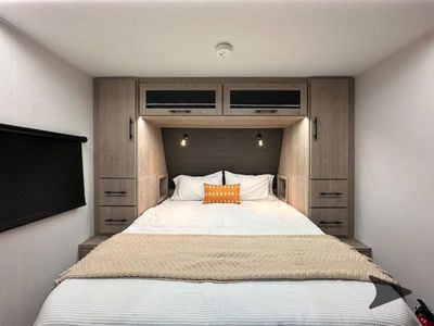 2026 Grand Design Imagine XLS - Photo 14