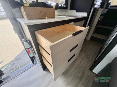 2026 Tiffin Motorhomes Open Trail - Photo 15
