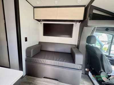 2026 Tiffin Motorhomes Open Trail - Photo 23