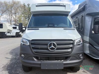 2026 Tiffin Motorhomes Open Trail - Photo 2