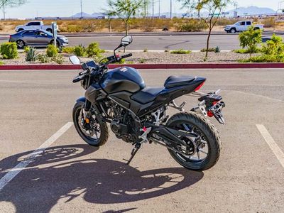 2025 Honda CB500F - Photo 5