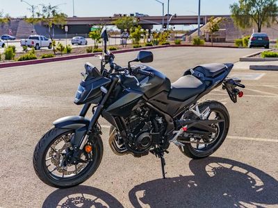 2025 Honda CB500F - Photo 3