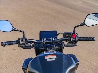2025 Honda CB500F - Photo 8