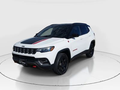 2023 Jeep Compass - Photo 3