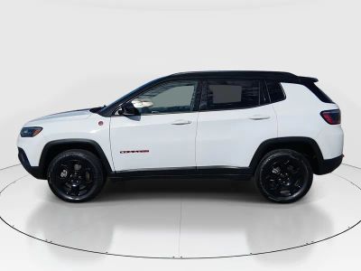 2023 Jeep Compass - Photo 4