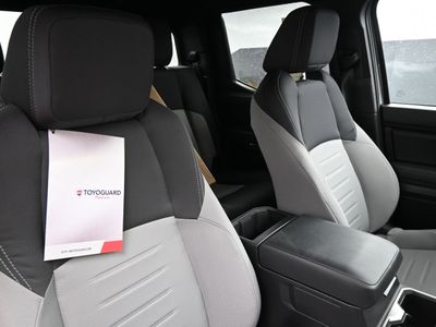2025 Toyota Tacoma i-FORCE MAX TRD Off-Road i-FORCE MAX Truck Double Cab — photo 15 view