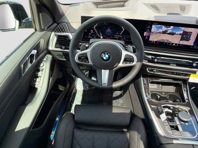 2026 BMW X5 — photo 17 view