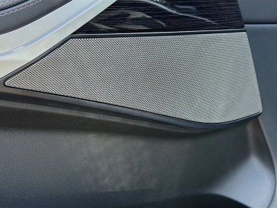 2026 BMW X5 — photo 24 view