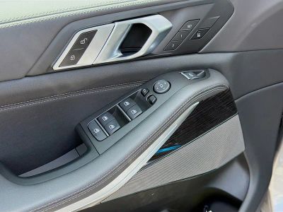 2026 BMW X5 — photo 23 view