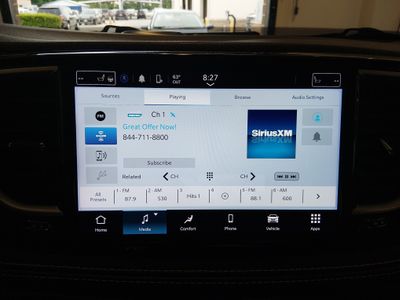 2023 Chrysler Pacifica - Photo 20