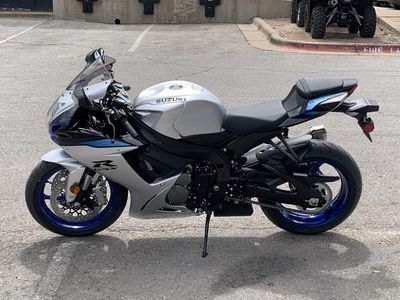 2026 Suzuki GSX-R600 - Photo 7