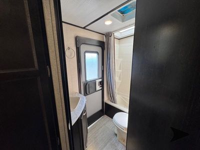 2019 Coachmen RV Spirit - Photo 49